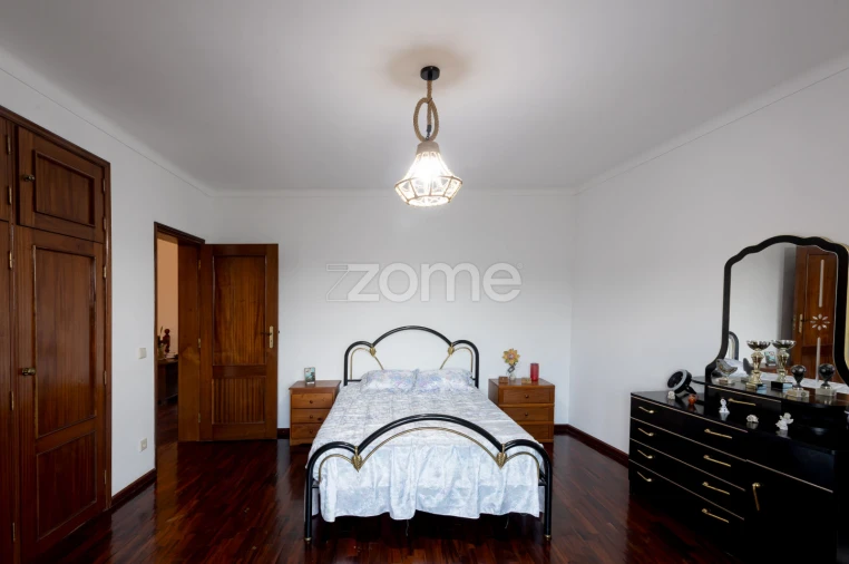 Moradia T4 para Venda em Travassô e Óis da Ribeira Foto 25