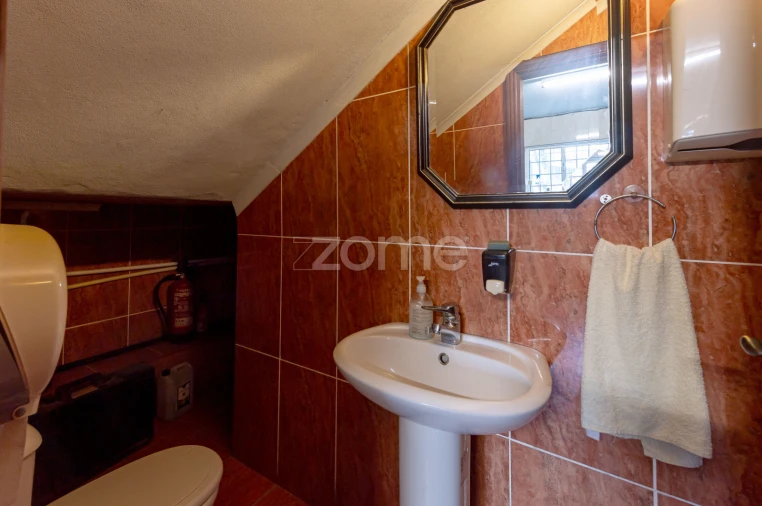 Moradia T4 para Venda em Travassô e Óis da Ribeira Foto 33