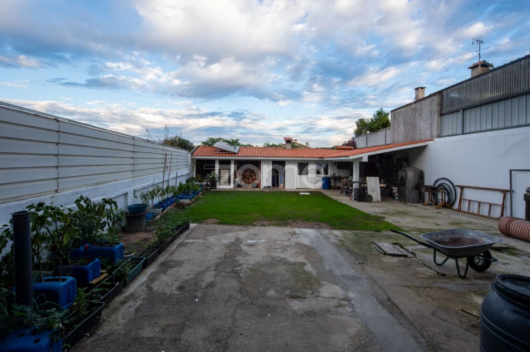 Moradia T4 para Venda em Travassô e Óis da Ribeira Foto 36