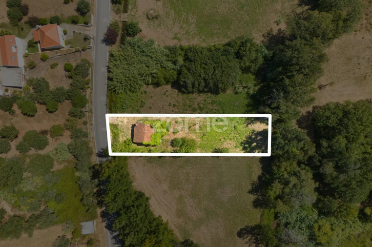 Moradia T2 para Venda em Santiago e São Simão de Litém e Albergaria dos Doze Foto 21