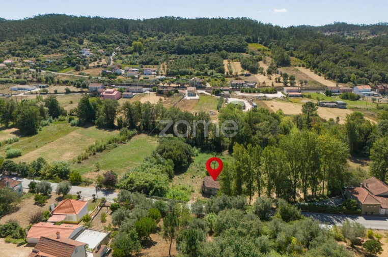 Moradia T2 para Venda em Santiago e São Simão de Litém e Albergaria dos Doze Foto 13