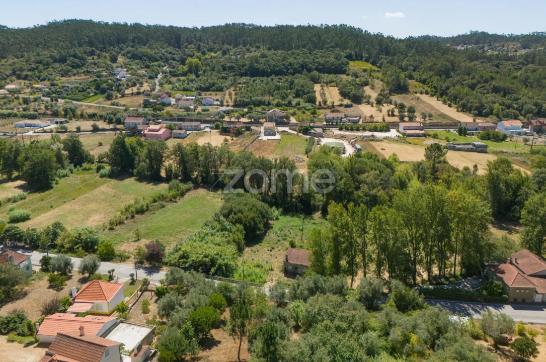 Moradia T2 para Venda em Santiago e São Simão de Litém e Albergaria dos Doze Foto 12