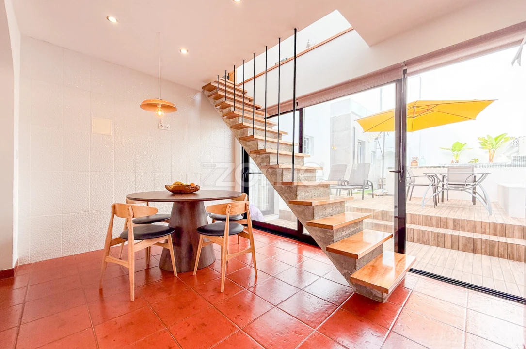 Moradia T3 para Venda em Santa Clara Foto 1