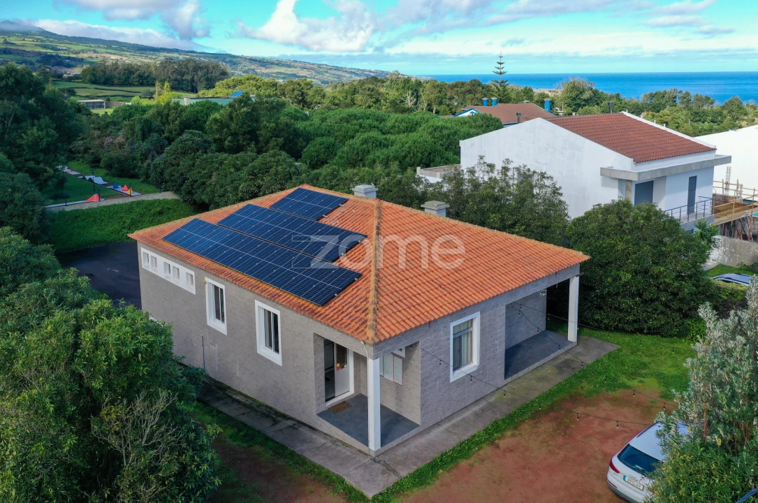 Negócio para Venda em São Vicente Ferreira Foto 2