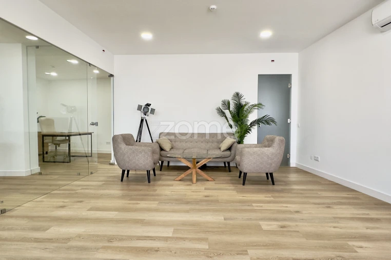 Escritório para Venda em Silves Foto 20