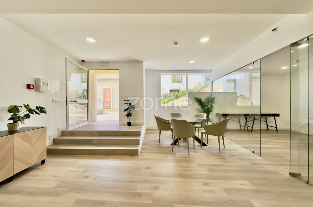 Escritório para Venda em Silves Foto 1