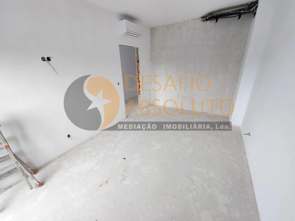 Apartamento T2 para Venda em Quinta do Conde Foto 19