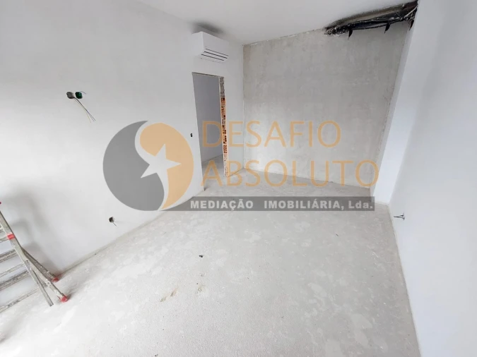 Apartamento T2 para Venda em Quinta do Conde Foto 19
