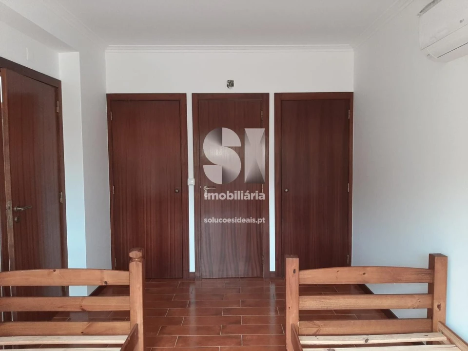 Moradia T4 para Venda em Eiras e São Paulo de Frades Foto 14