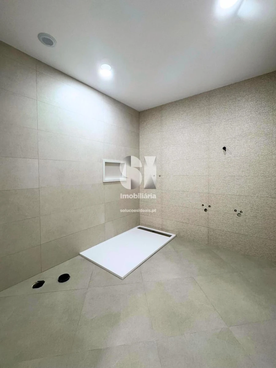 Apartamento T3 para Venda em Vilar Foto 20