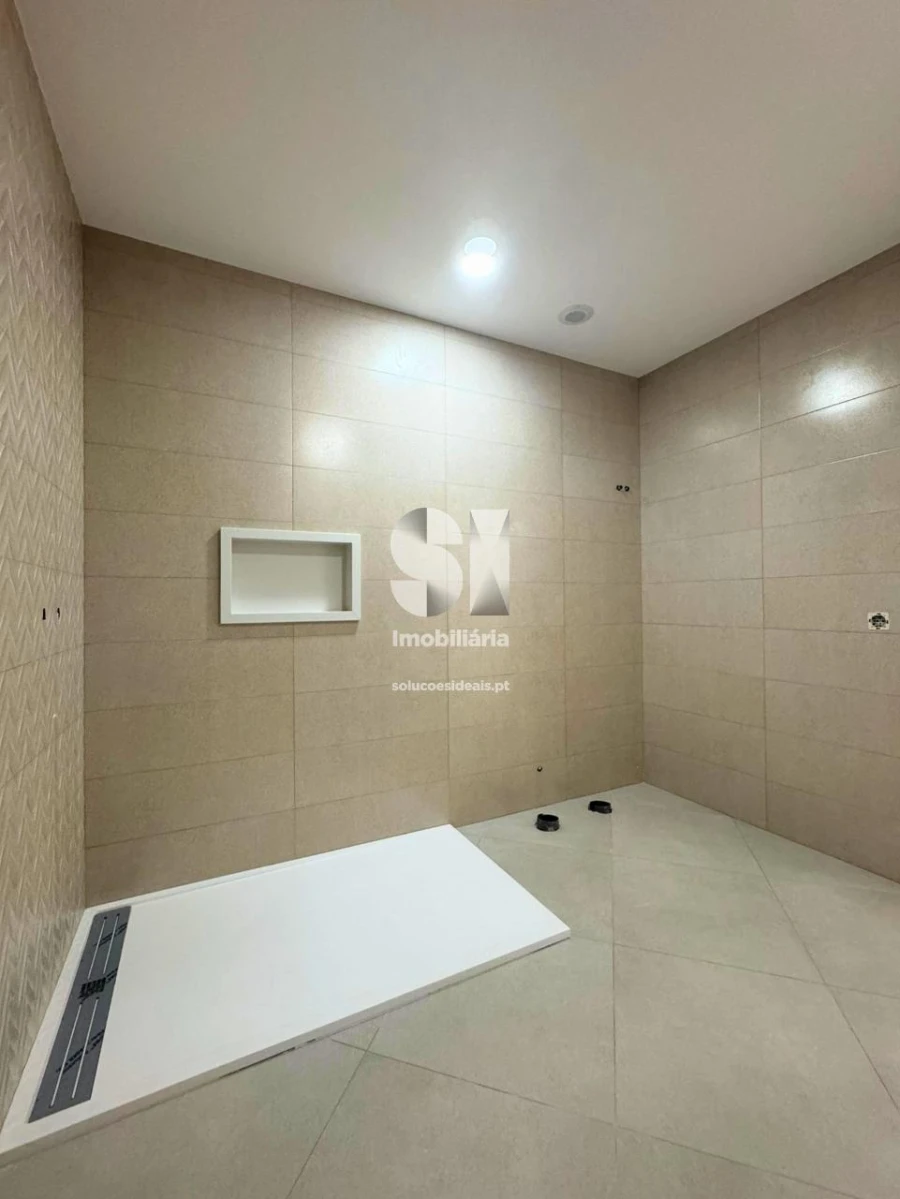 Apartamento T3 para Venda em Vilar Foto 30