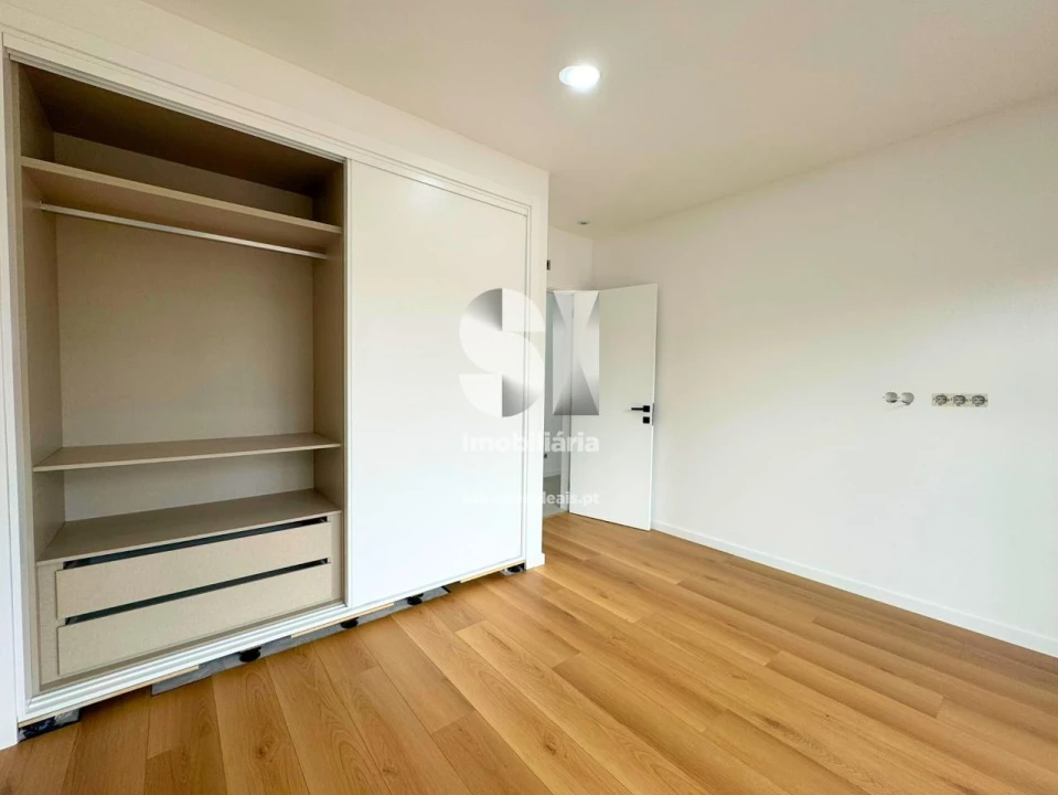 Apartamento T3 para Venda em Vilar Foto 26