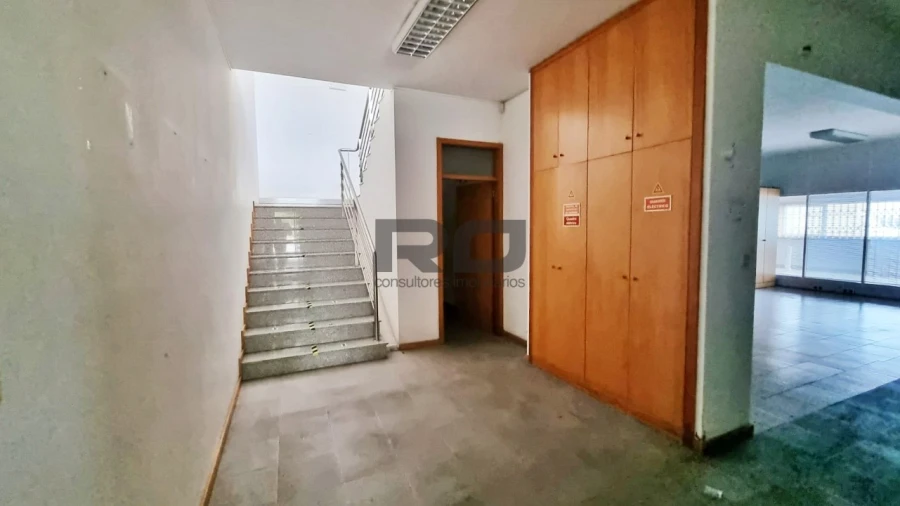 Escritório para Arrendamento em Castêlo da Maia Foto 15