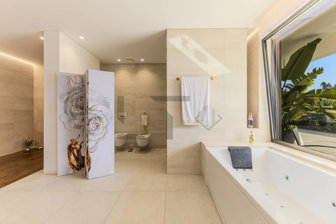 Moradia T7 para Venda em Ribeirão Foto 38