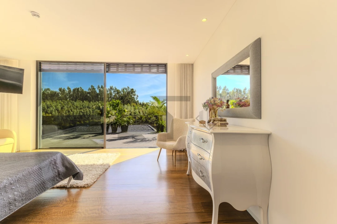 Moradia T7 para Venda em Ribeirão Foto 56