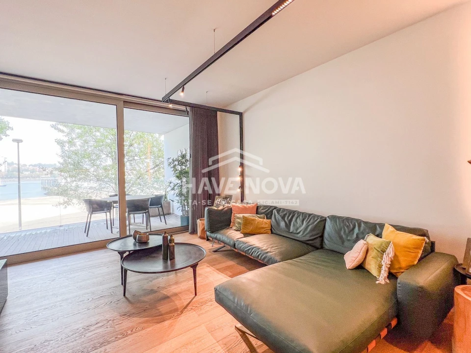 Apartamento T1 para Arrendamento em Canidelo Foto 6