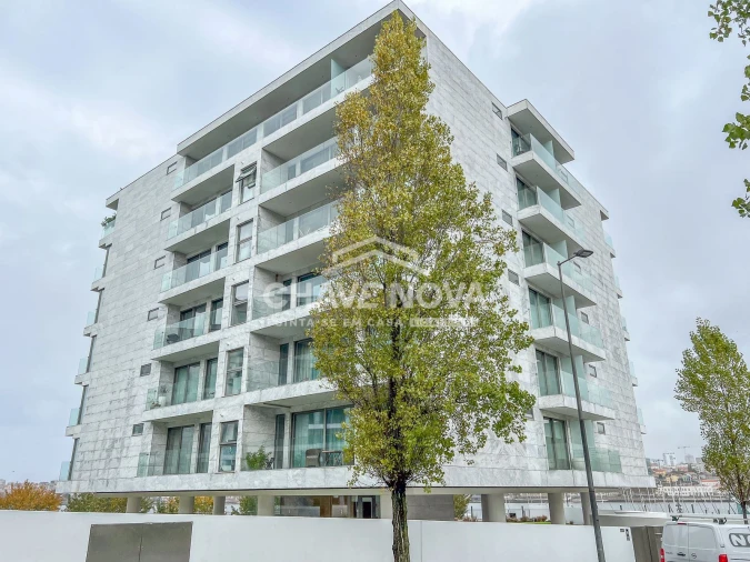 Apartamento T1 para Arrendamento em Canidelo Foto 24