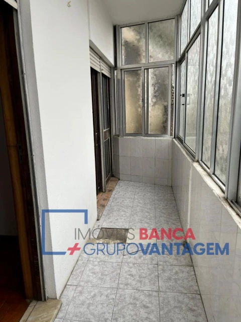 Apartamento T1 para Venda em Paranhos