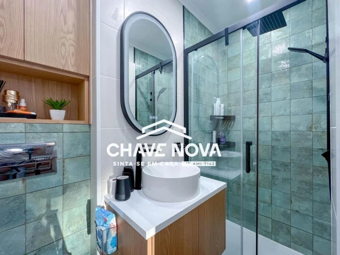 Apartamento T2 para Venda em Quarteira Foto 9