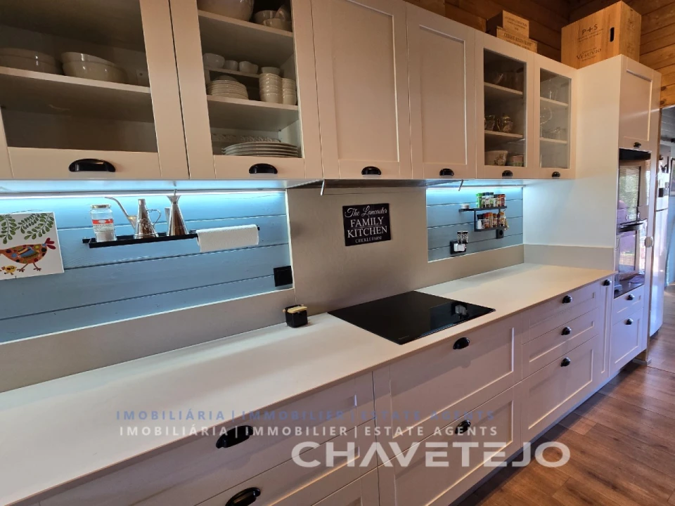 Moradia T2 para Venda em Areias e Pias Foto 12