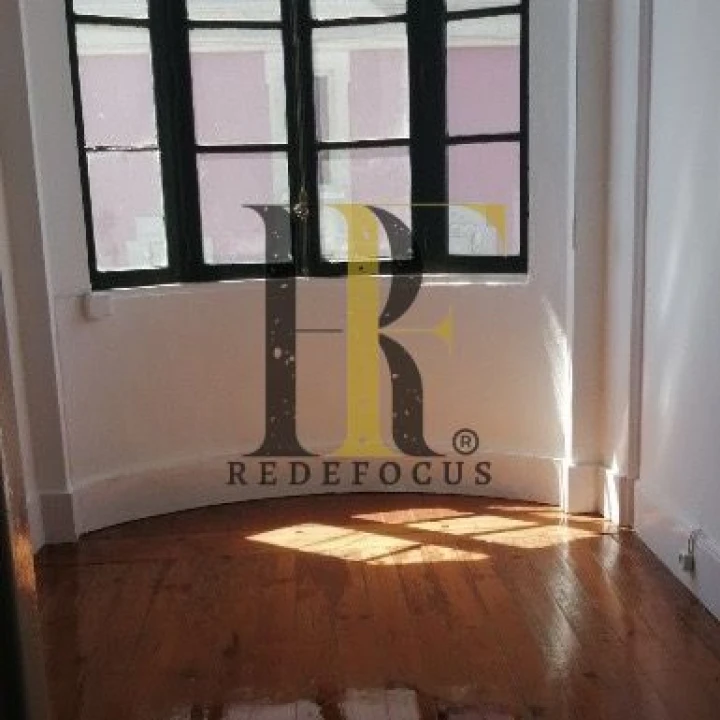 Apartamento T2 para Venda em Cedofeita, Santo Ildefonso, Sé, Miragaia, São Nicolau e Vitória Foto 1