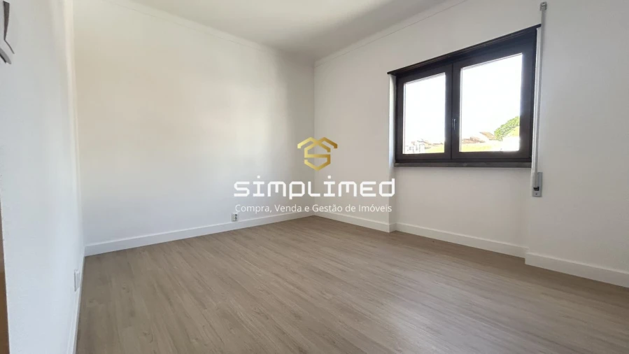Apartamento T2 para Venda em Sesimbra (Santiago) Foto 20