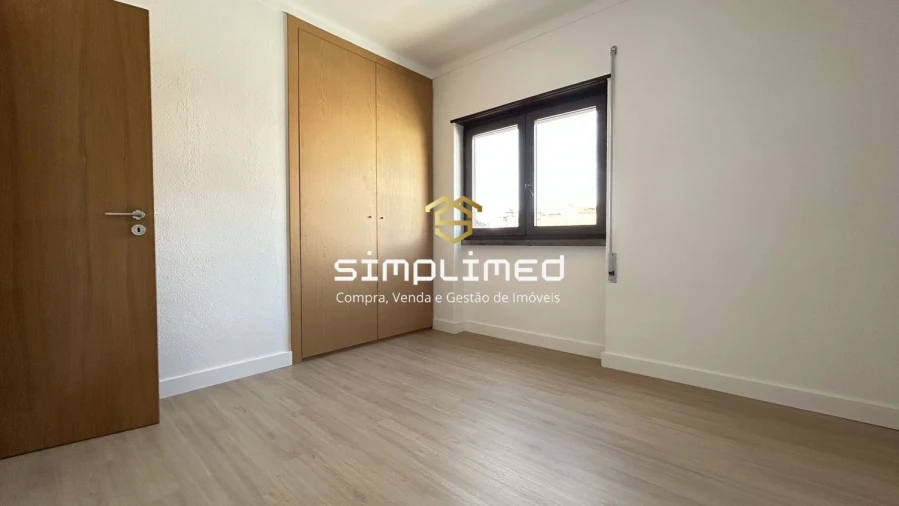 Apartamento T2 para Venda em Sesimbra (Santiago) Foto 25
