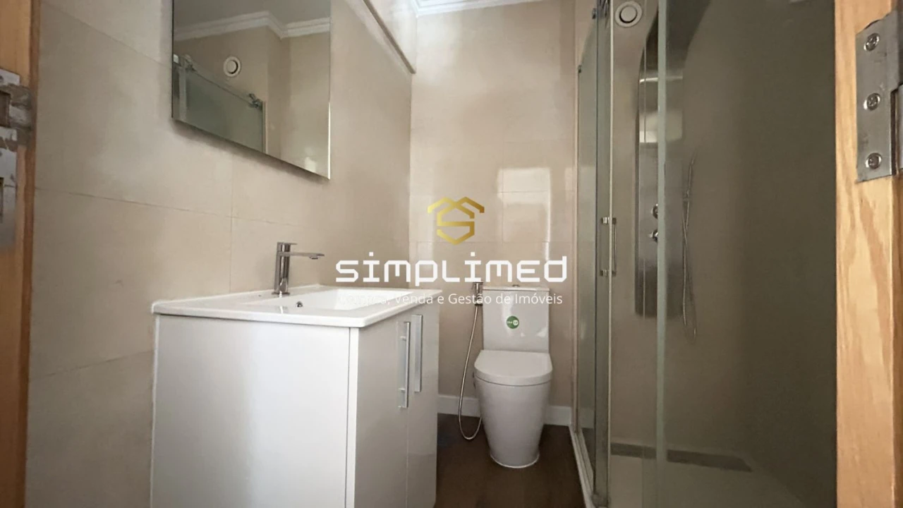 Apartamento T2 para Venda em Sesimbra (Santiago) Foto 15