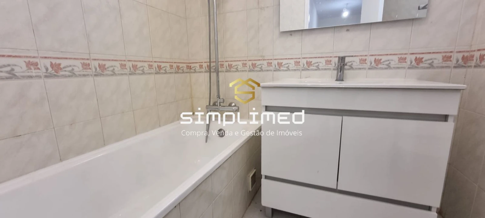Apartamento T2 para Venda em Algueirão-Mem Martins Foto 14