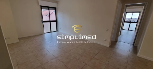Apartamento T2 para Venda em Algueirão-Mem Martins