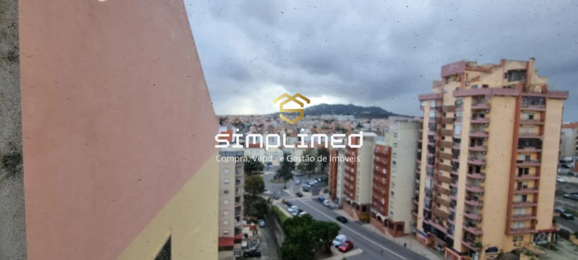 Apartamento T2 para Venda em Algueirão-Mem Martins Foto 13