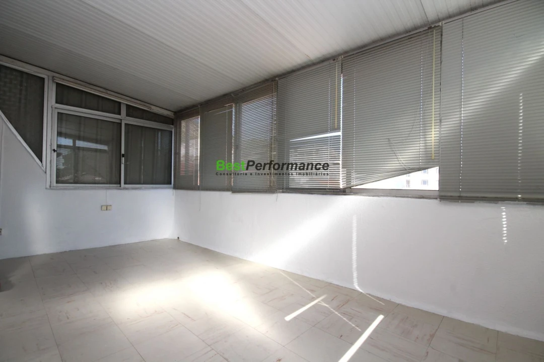 Loja para Venda em Vila Franca de Xira Foto 6