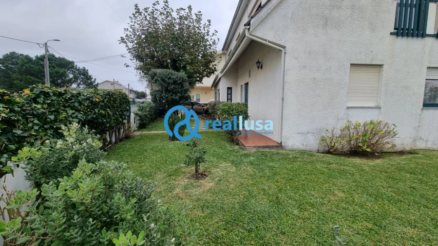 Moradia T6 para Venda em Arcozelo Foto 5