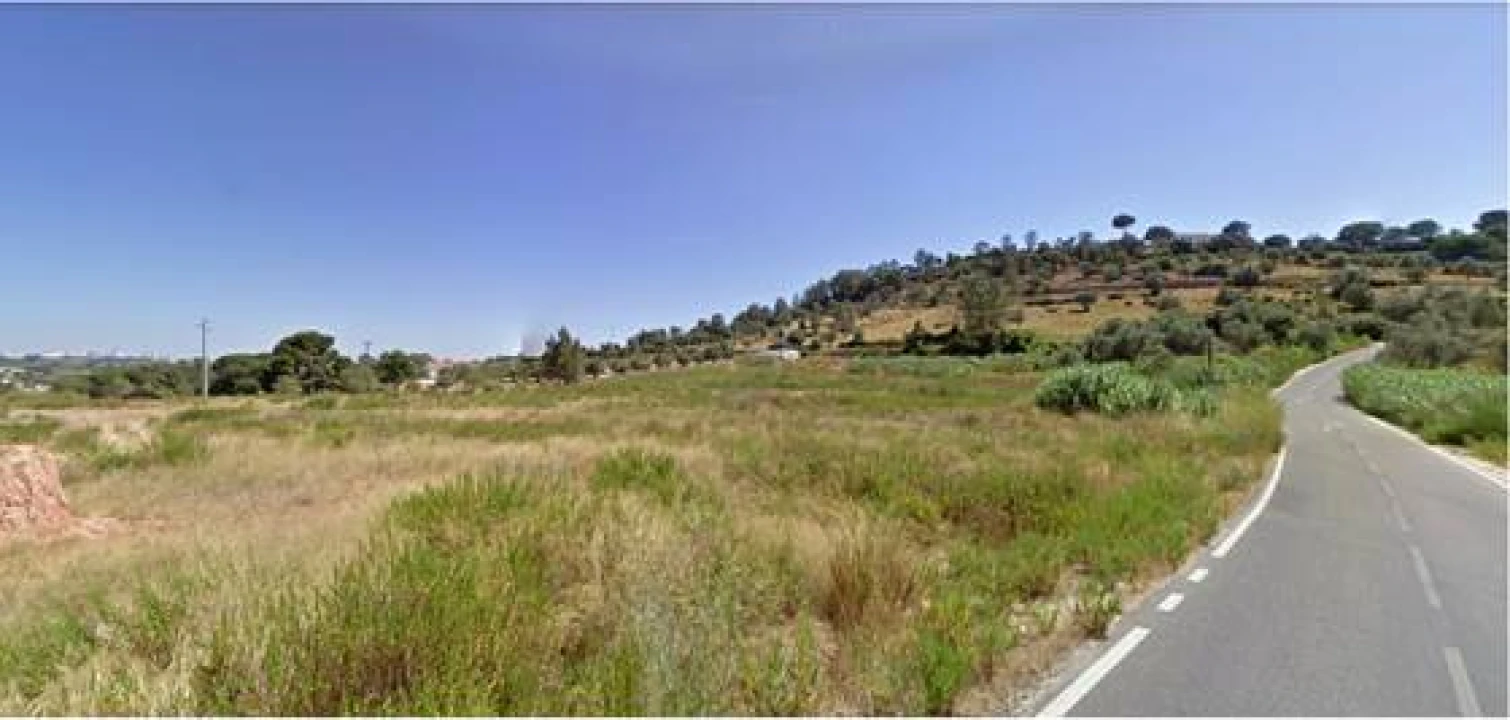 Loja para Venda em Povoa da Isenta Foto 5