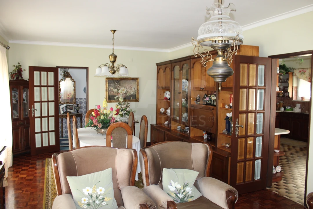 Moradia T5 para Venda em Lourinhã e Atalaia Foto 8