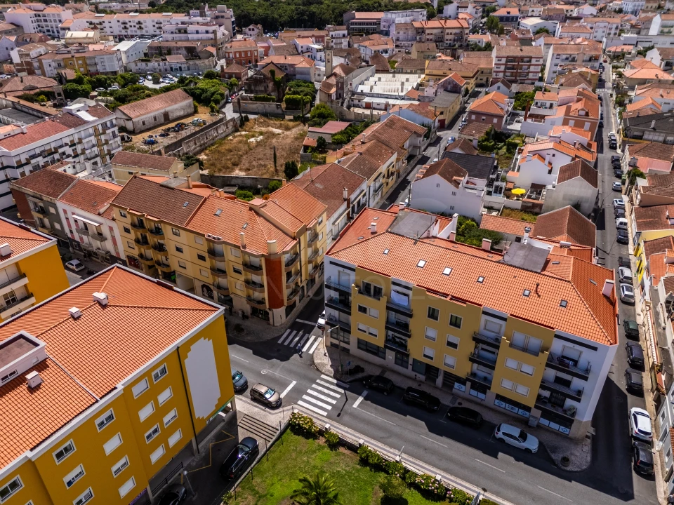 Loja para Arrendamento em Bombarral e Vale Covo Foto 11