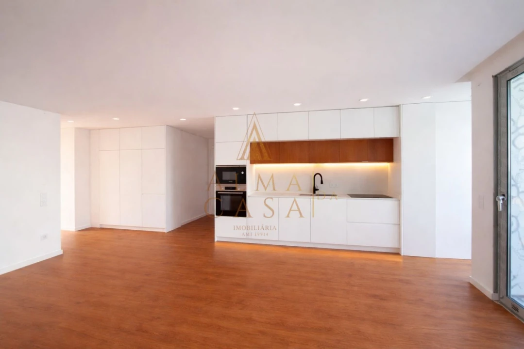 Apartamento T2 para Venda em Rio Tinto Foto 10