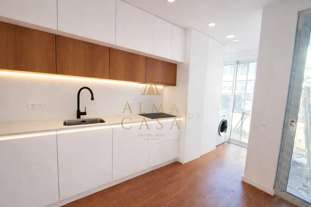 Apartamento T2 para Venda em Rio Tinto Foto 8