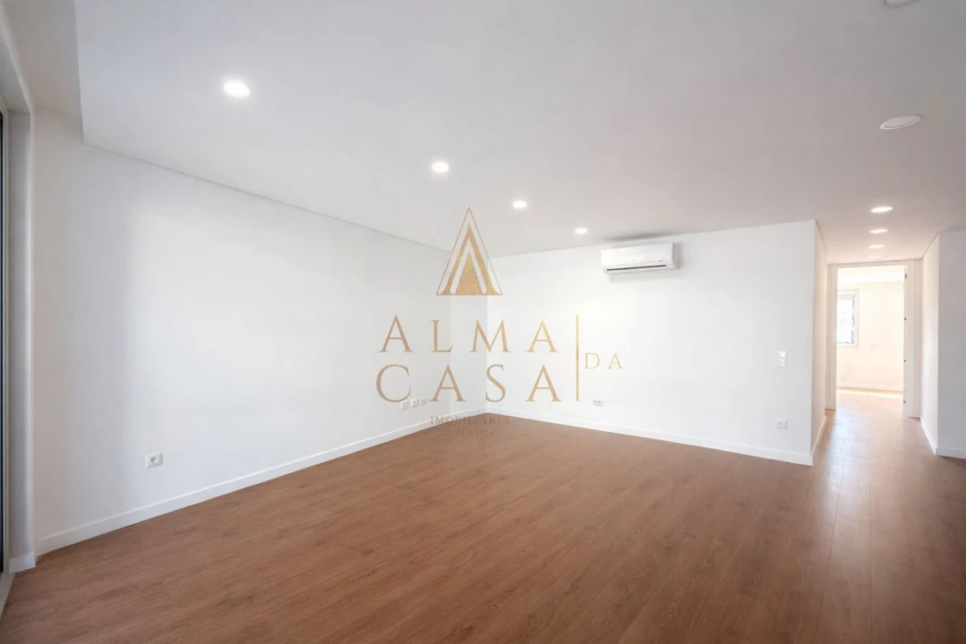 Apartamento T2 para Venda em Rio Tinto Foto 13