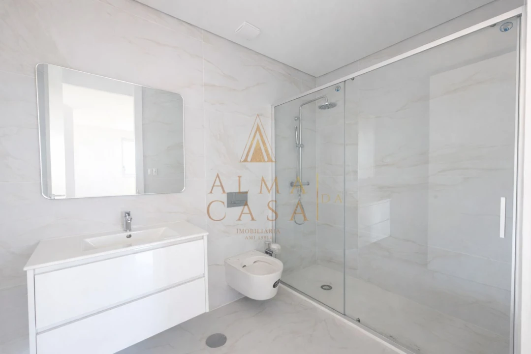 Apartamento T2 para Venda em Rio Tinto Foto 22