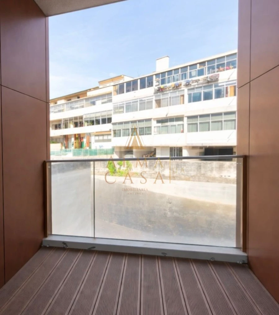 Apartamento T2 para Venda em Rio Tinto Foto 12