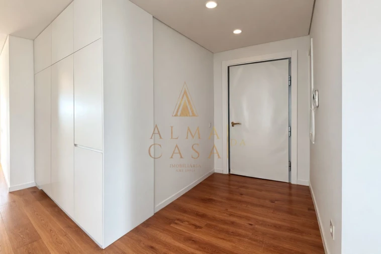 Apartamento T2 para Venda em Rio Tinto Foto 25