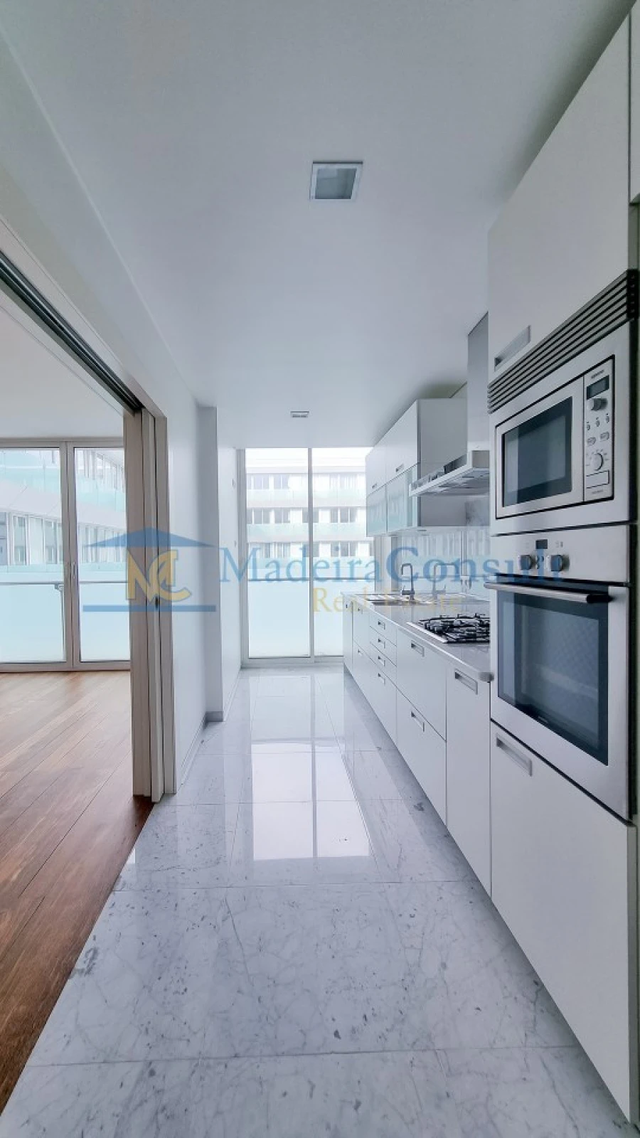 Apartamento T4 para Venda em Funchal (Se) Foto 9