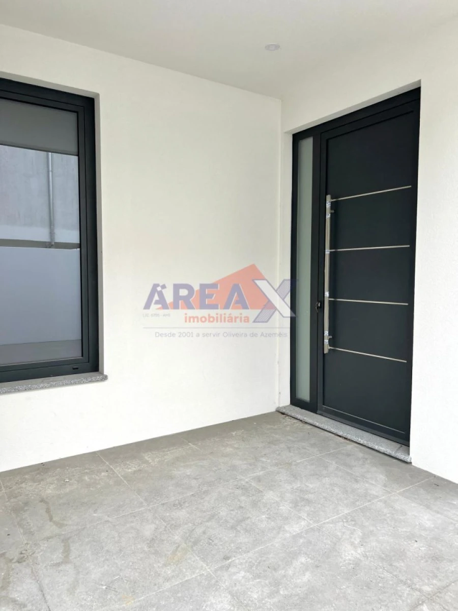 Moradia T3 para Venda em Santa Maria da Feira, Travanca, Sanfins e Espargo Foto 9