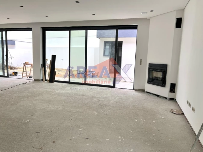 Moradia T3 para Venda em Santa Maria da Feira, Travanca, Sanfins e Espargo Foto 13