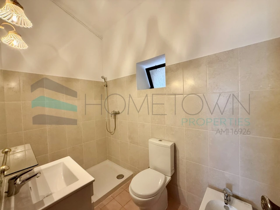 Moradia T3 para Venda em Querença, Tôr e Benafim Foto 10