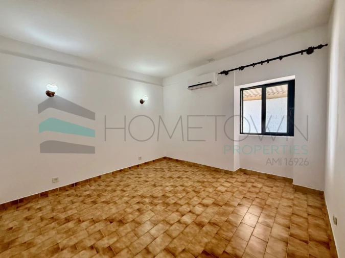 Moradia T3 para Venda em Querença, Tôr e Benafim Foto 12