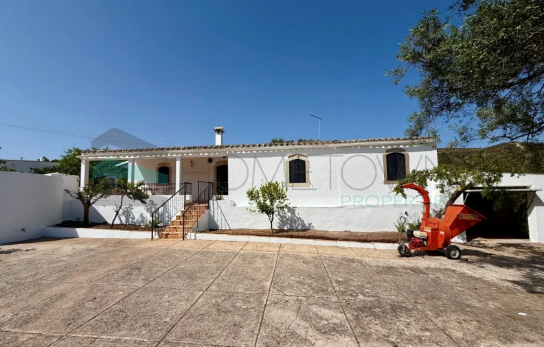 Moradia T3 para Venda em Querença, Tôr e Benafim Foto 38