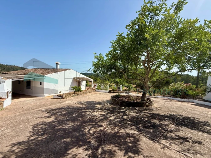 Moradia T3 para Venda em Querença, Tôr e Benafim Foto 41