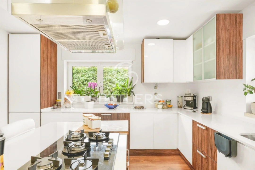 Moradia T5 para Venda em Cascais e Estoril Foto 10